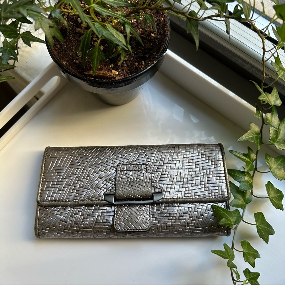 Kooba Wallet
